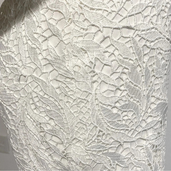 Stylestalker "NEW" White Eryn Floral V-Neck Long Sleeve Sheer Lace Dress Size M - Picture 7 of 8